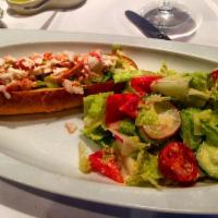 Classic Maine Lobster Roll · 