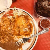 Cheese Enchilada Plate with Chili Con Carne · 