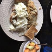 6 Scrambled Egg Whites with Grilled Chicken Breast · 