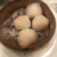 House Crystal Shrimp Dumplings · 
