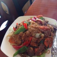 Combination Spicy Chow Mein · 