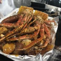 Kq Snow Crabs and Shrimp Plate · 
