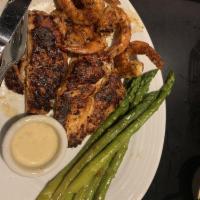 Lunch Louisiana Caesar Blackened Shrimp · 