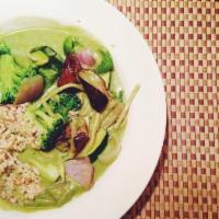 Green Curry · Tofu, green bell pepper, broccoli, eggplant, zucchini, and bamboo shoots in Thai curry paste...
