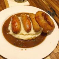 Traditional Bangers and Mash · 