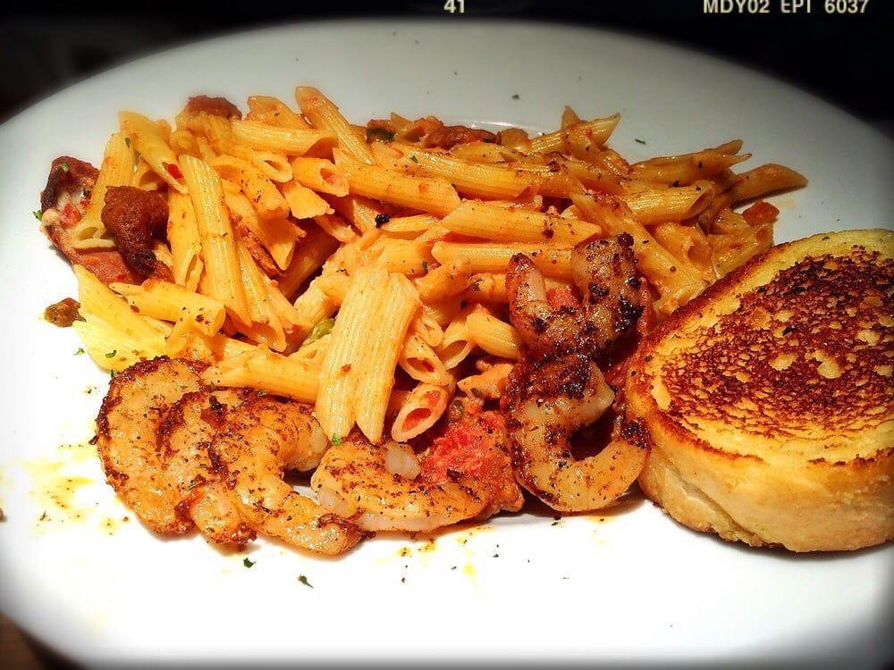 Grilled Shrimp Alfredo · 