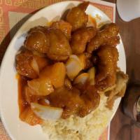 Sweet and Sour Chicken · Fried chicken, pineapple and white onion.