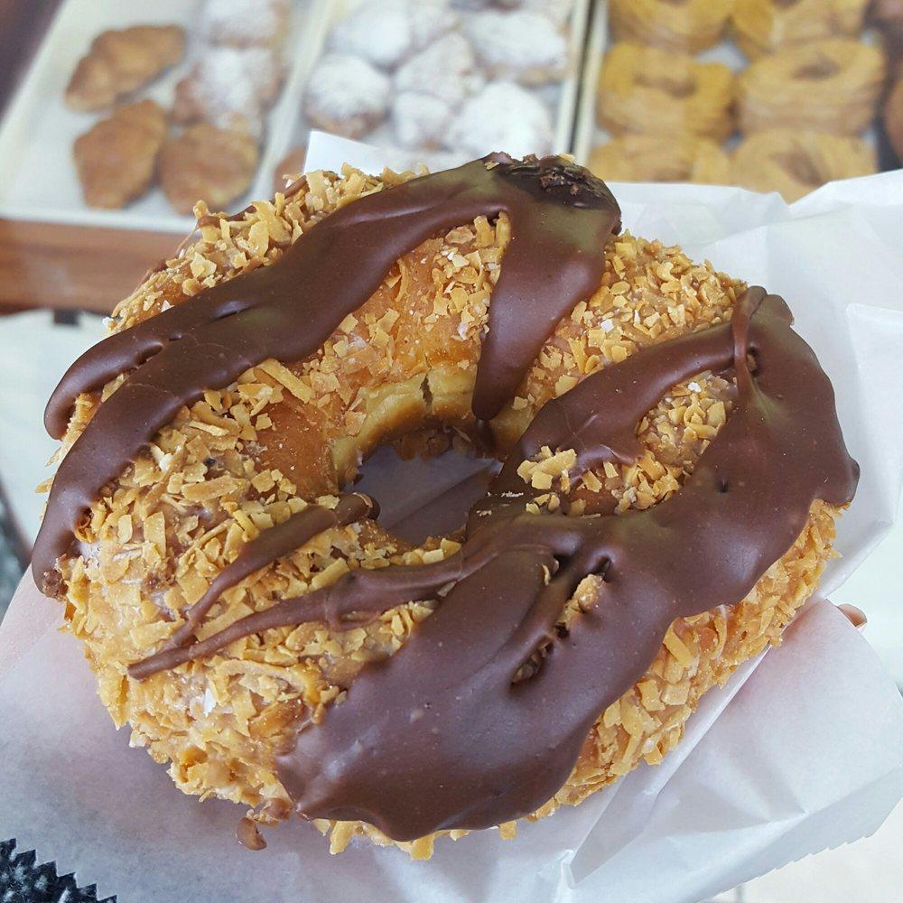 Moe's Doughs Donut Shop · Donuts · Coffee & Tea · Breakfast & Brunch