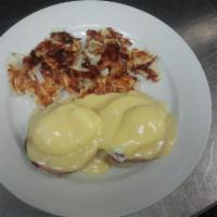 Classic Eggs Benedict · 