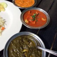 Saag Paneer · Homemade Indian cheese cooked in a creamy spinach curry. Vegetarian.