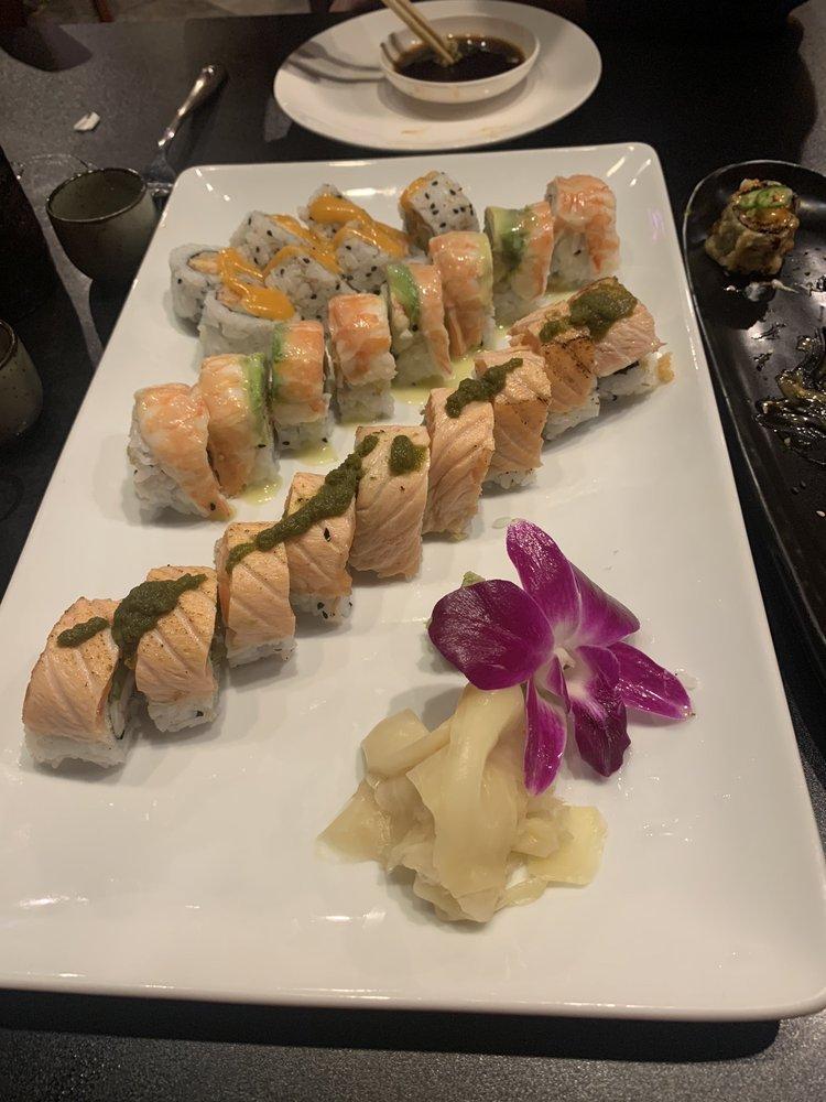 Sakae Sushi · Sushi Bars · Japanese · Asian Fusion