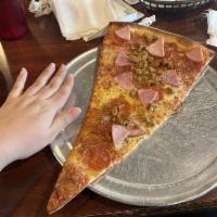Giant Pizza · 