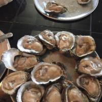 Fresh Oysters · 