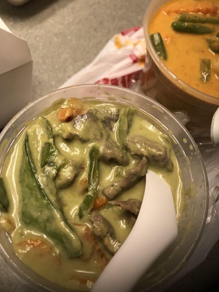 Avocado Curry · Avocado, bell peppers, carrots and snow peas. Simmered in creamy green curry and coconut milk. Spicy.