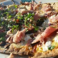 Prosciutto and Honeyed Goat Cheese Flatbread · 