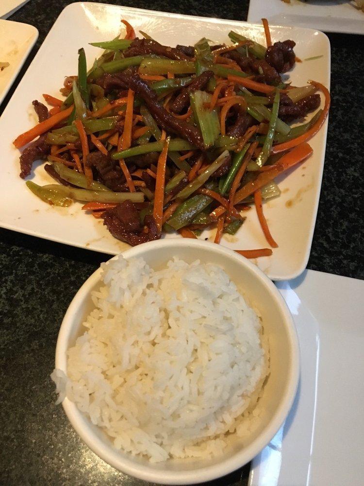 Shredded Beef Szechuan Style Lunch Special · 