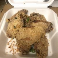 Salt and Pepper Chicken Wings · 