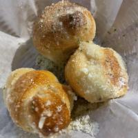 Garlic Rolls · Toasted roll with garli and oil
