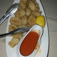Semolina Dusted Fried Calamari · 