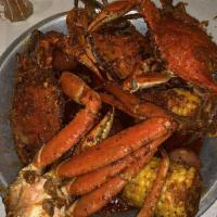 Cajun Flavored Crab Leg Cluster · 