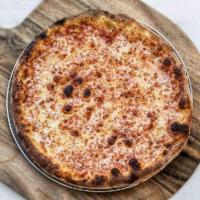 New York Pizza · Mozzarella, tomato sauce. Vegetarian.