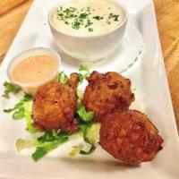 3 Clam Cakes and Chowder · Mollusc.