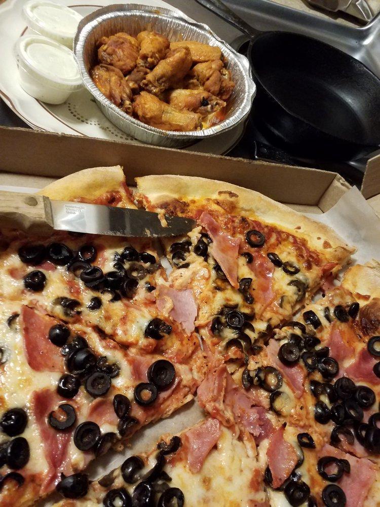 Medium Cheese Pizza and 10 Wings Special · Add toppings for an additional charge.