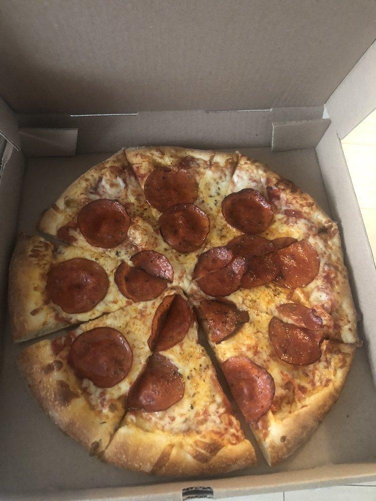 Stout's Pizza · Pizza