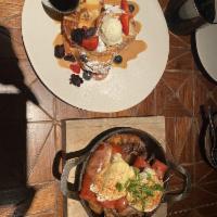 Eggs Benedict Cazuela · 