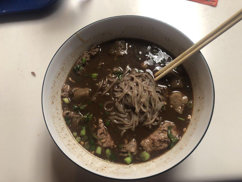 Karen Thai food · Thai · Noodles · Soup