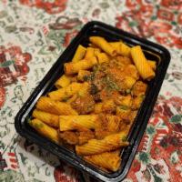 Rigatoni Bolognese · 