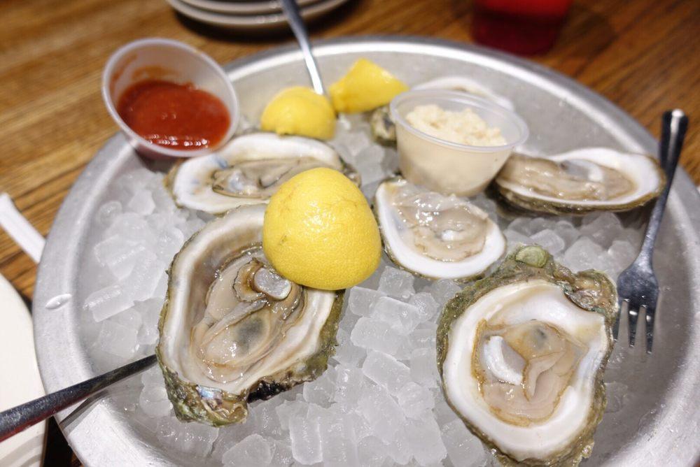 Pearls Oyster House · Seafood · Breakfast & Brunch