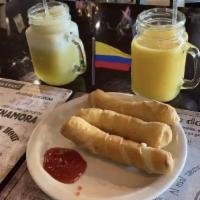 Tequenos · Cheese stick.