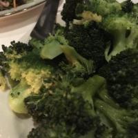 Steamed Broccoli with Sharp Cheddar · 