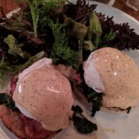 Eggs Benedict · 