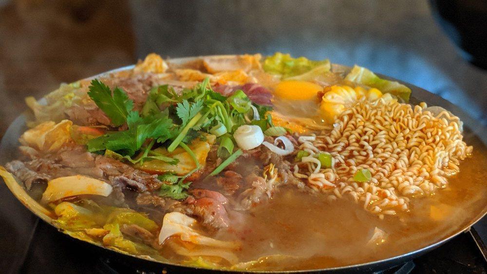 Taiwanese Spicy Pot · 
