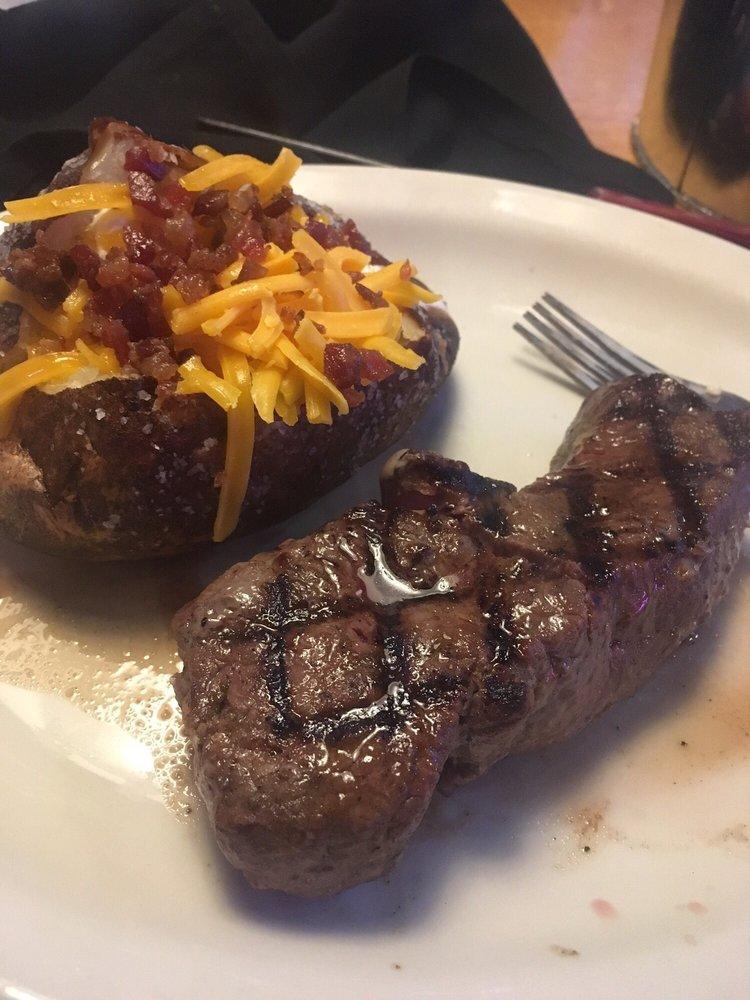 Texas Roadhouse · Steakhouses · Barbeque · American