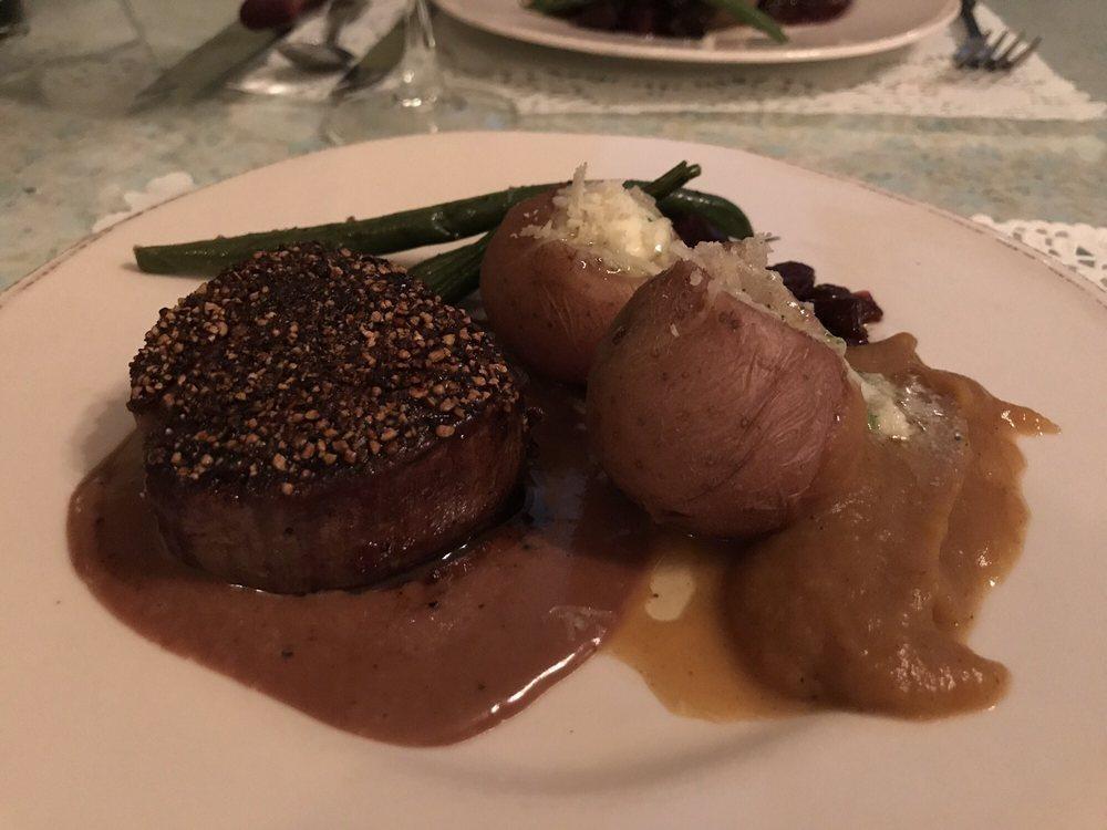 Peppered Angus Filet Mignon · 
