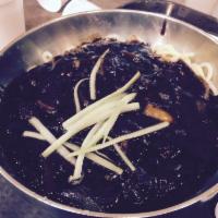 Black Bean Noodle · 