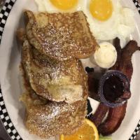 Cubs' Strawberry French Toast · 