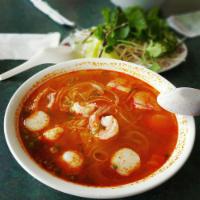 Bangkok Seafood Noodle Soup · 