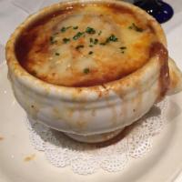 Traditional French Onion Soup · 