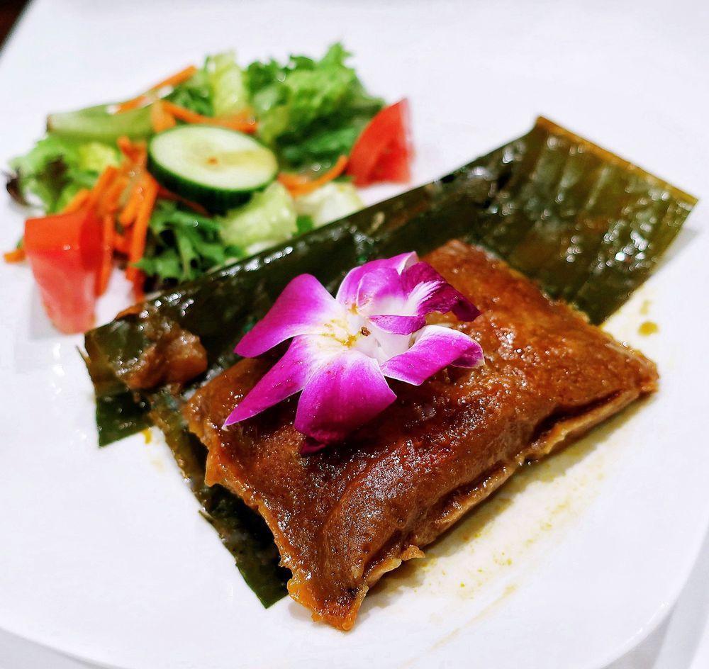 Pasteles · Plantain boiled with pork.