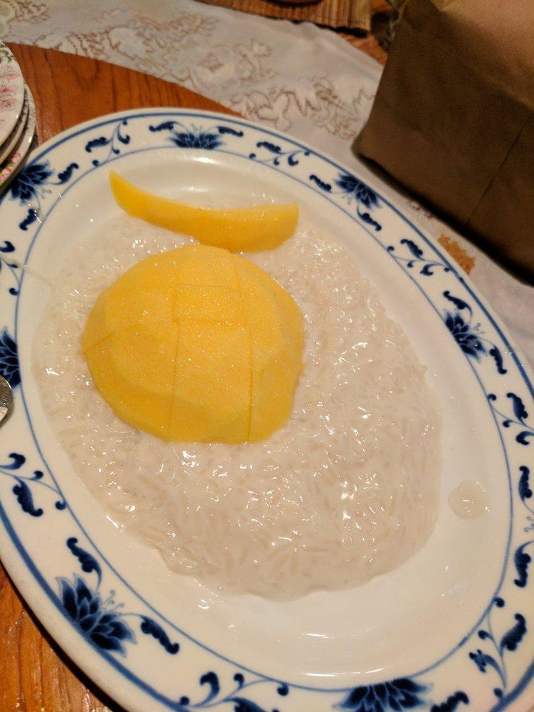 Mango Sticky Rice · 