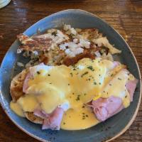 Eggs Benedict · 