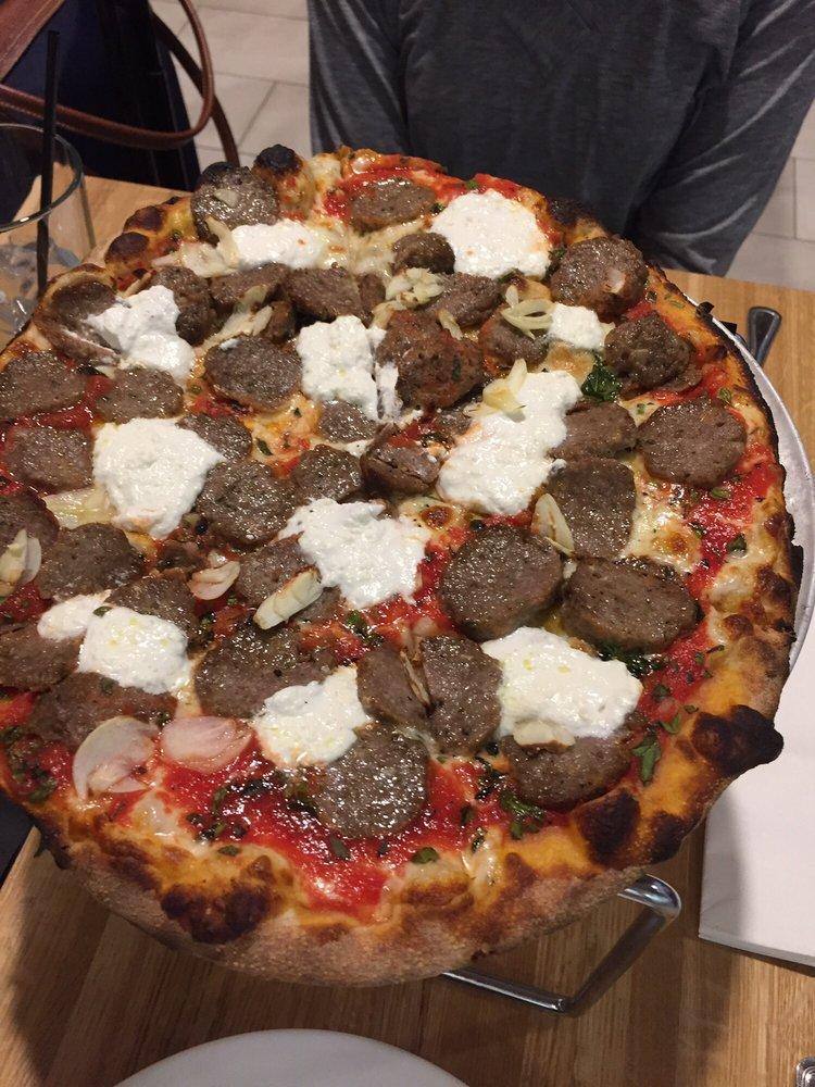 Meatball Ricotta Pizza · 