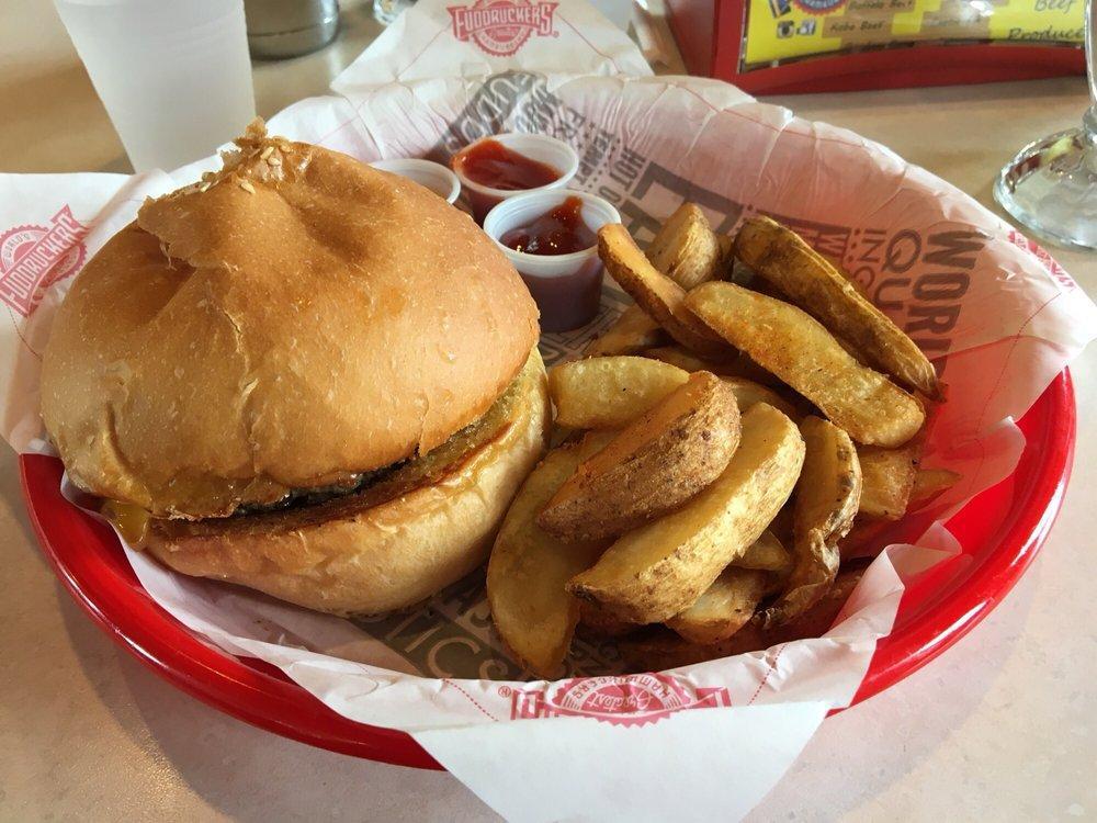 Fuddruckers · American · Burgers
