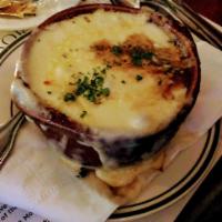 French Onion Soup Au Gratin · 