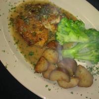 Pollo Limone · Breast of chicken in our lemon caper sauce, served with potatoes & chef's vegetable