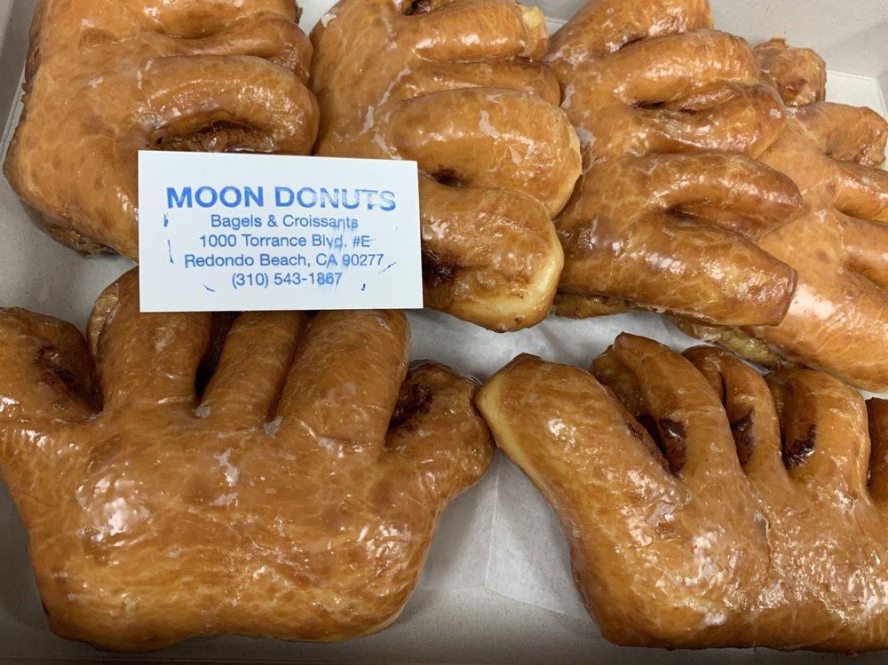 Moon Donuts · 